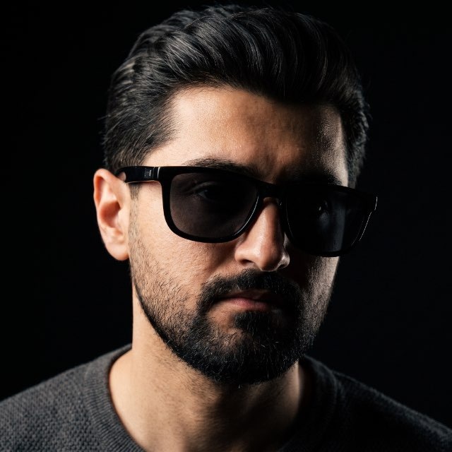 Ali Khakzadi — علی خاکزادی